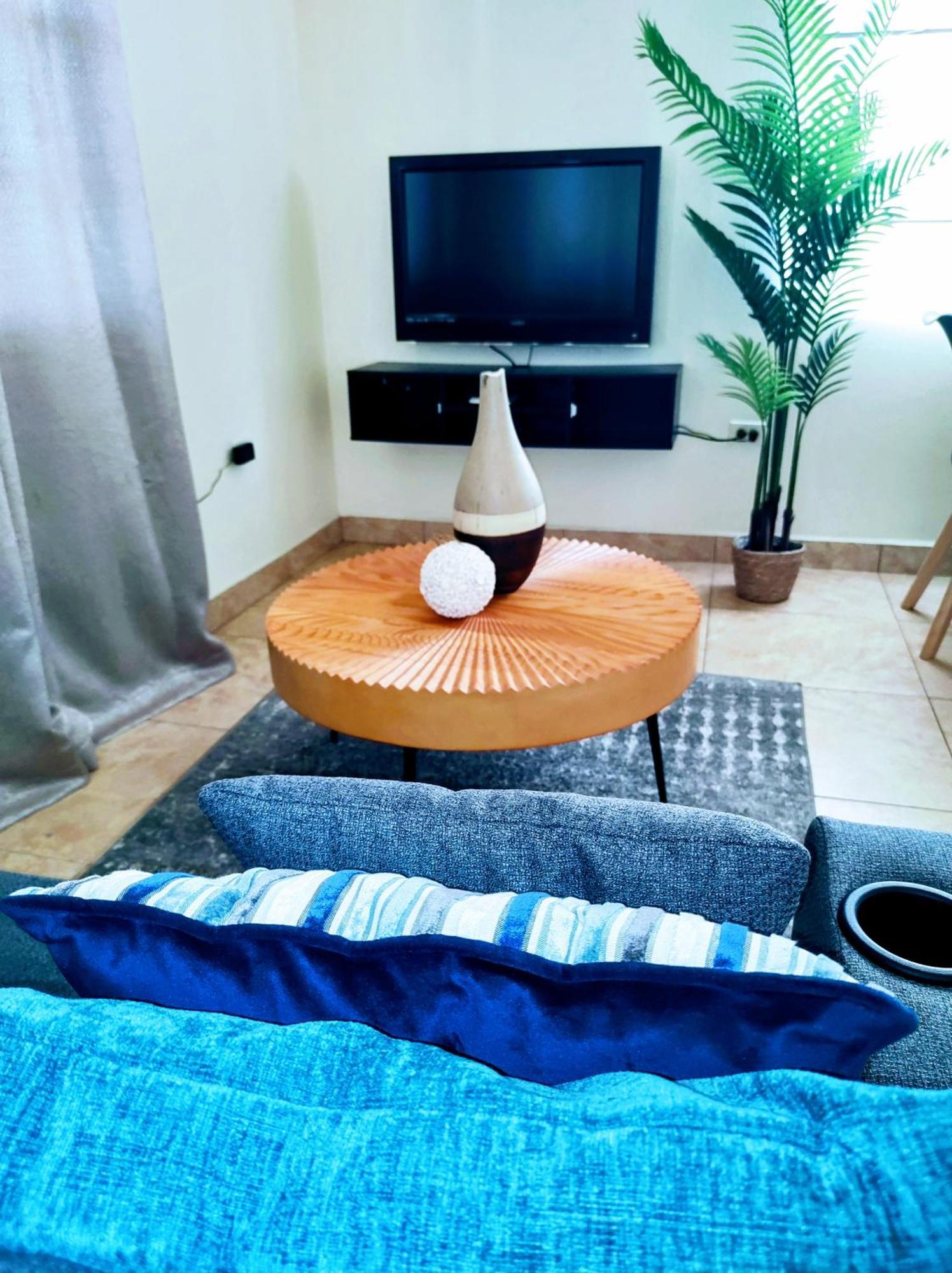 Apartament Littlelux Living George Hill Zewnętrze zdjęcie